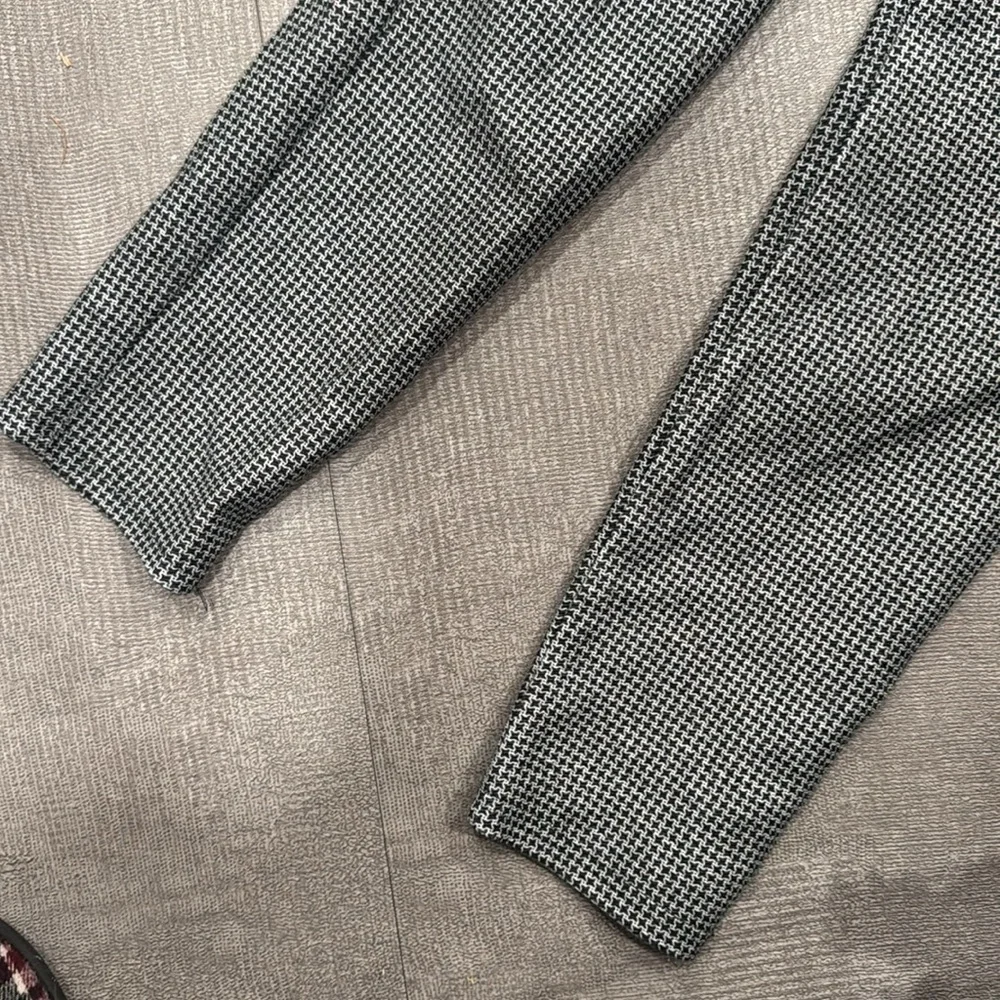 Michael Kors Black and‎ White Checkered Dress Skinny Pants Small
